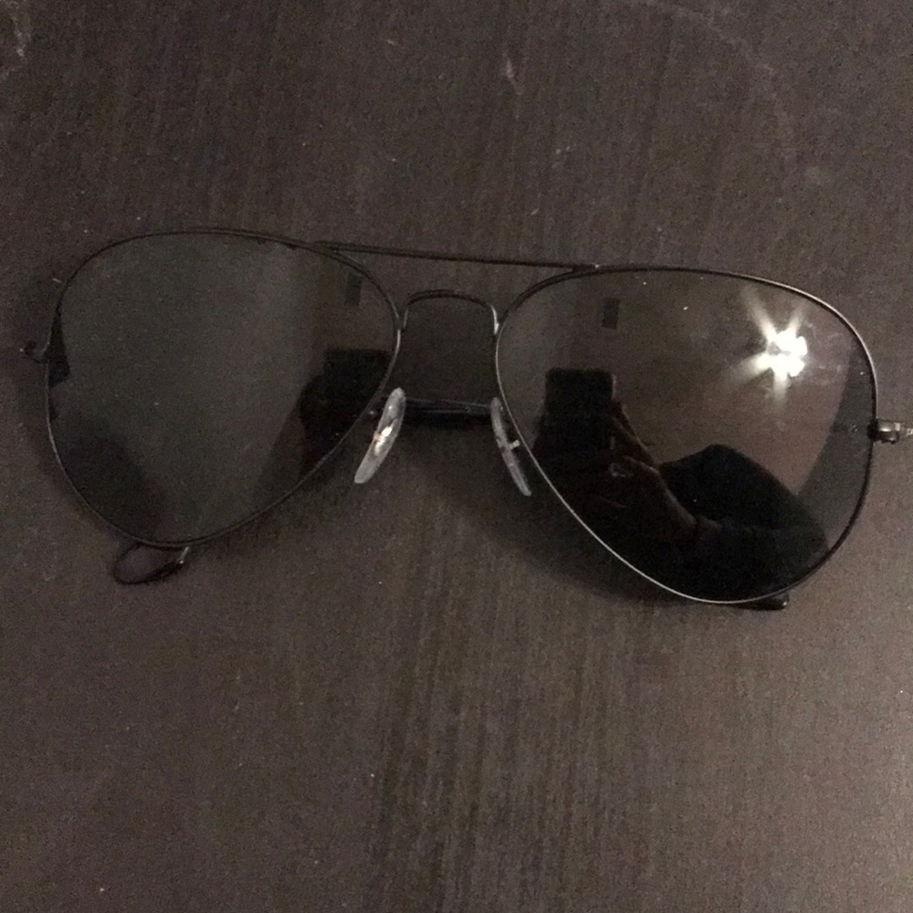 Black Polarized RayBan Aviators