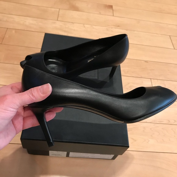 BRAND NEW Saint Laurent open toe pumps - Picture 8 of 8