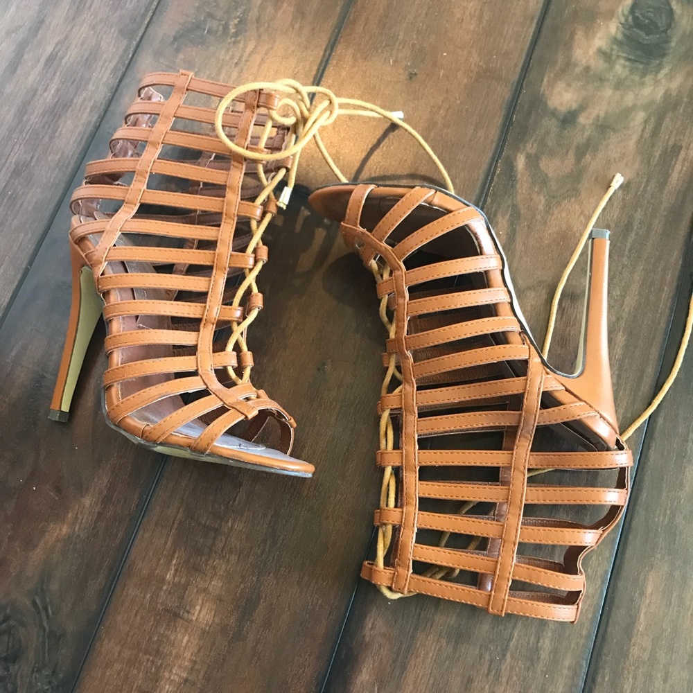 Guilty Soles Lace up heeled sandals