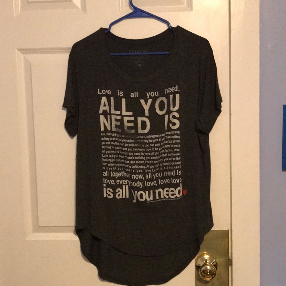 T shirt
