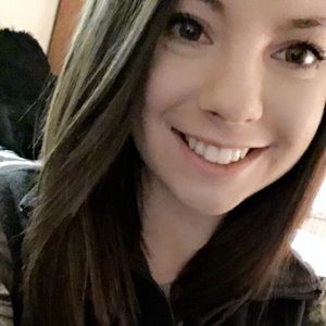 Meet your Posher, Brianna