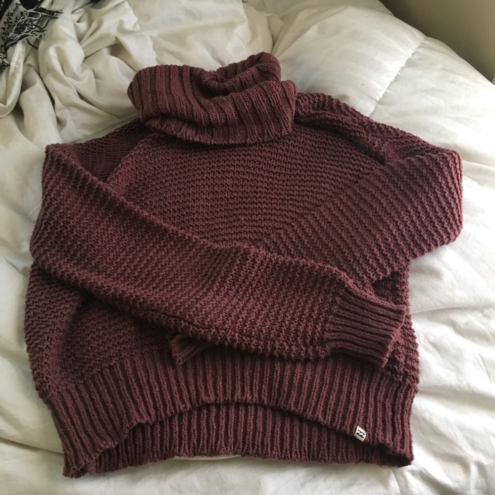 Billabong turtleneck!