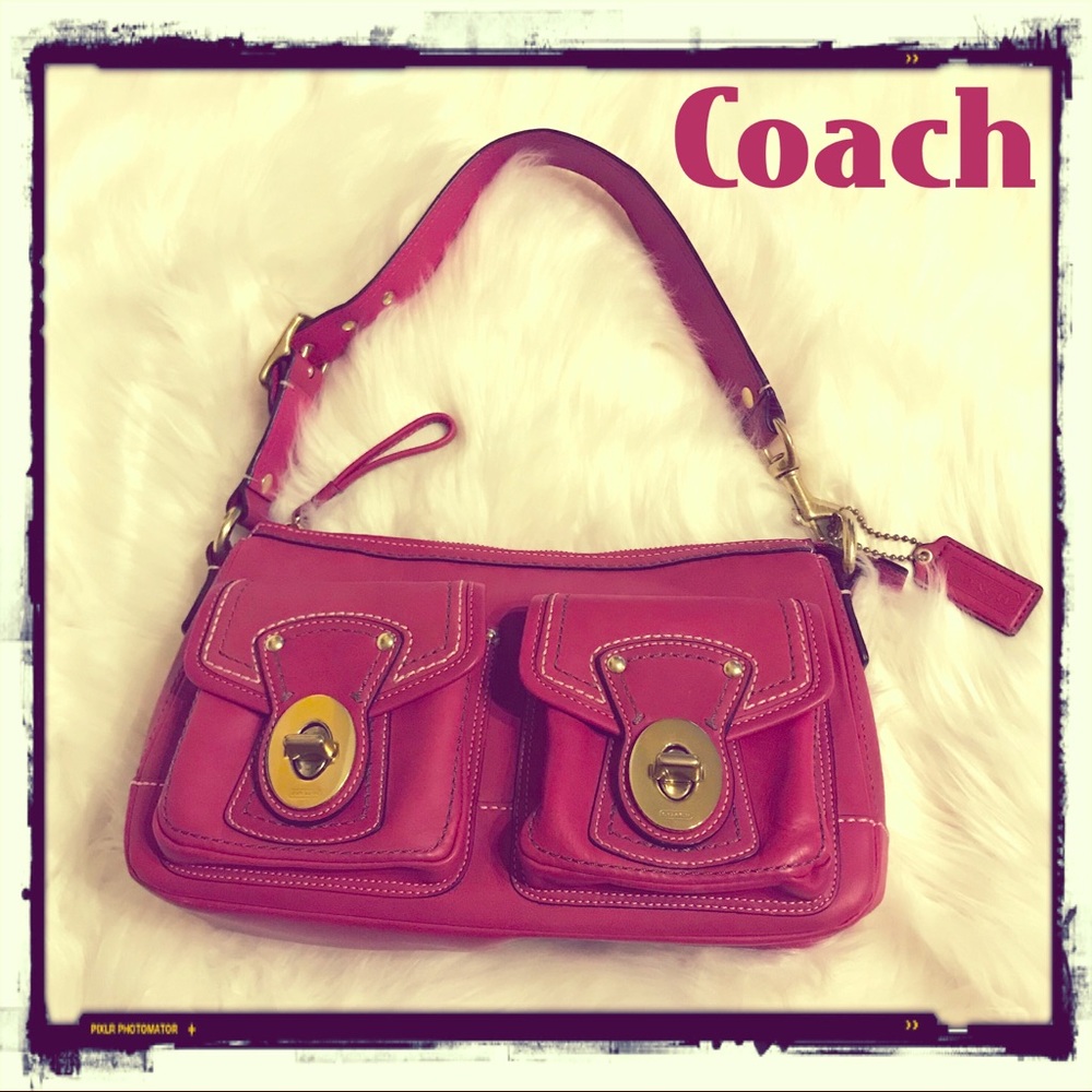 Coach Legacy Shoulder Bag Pink