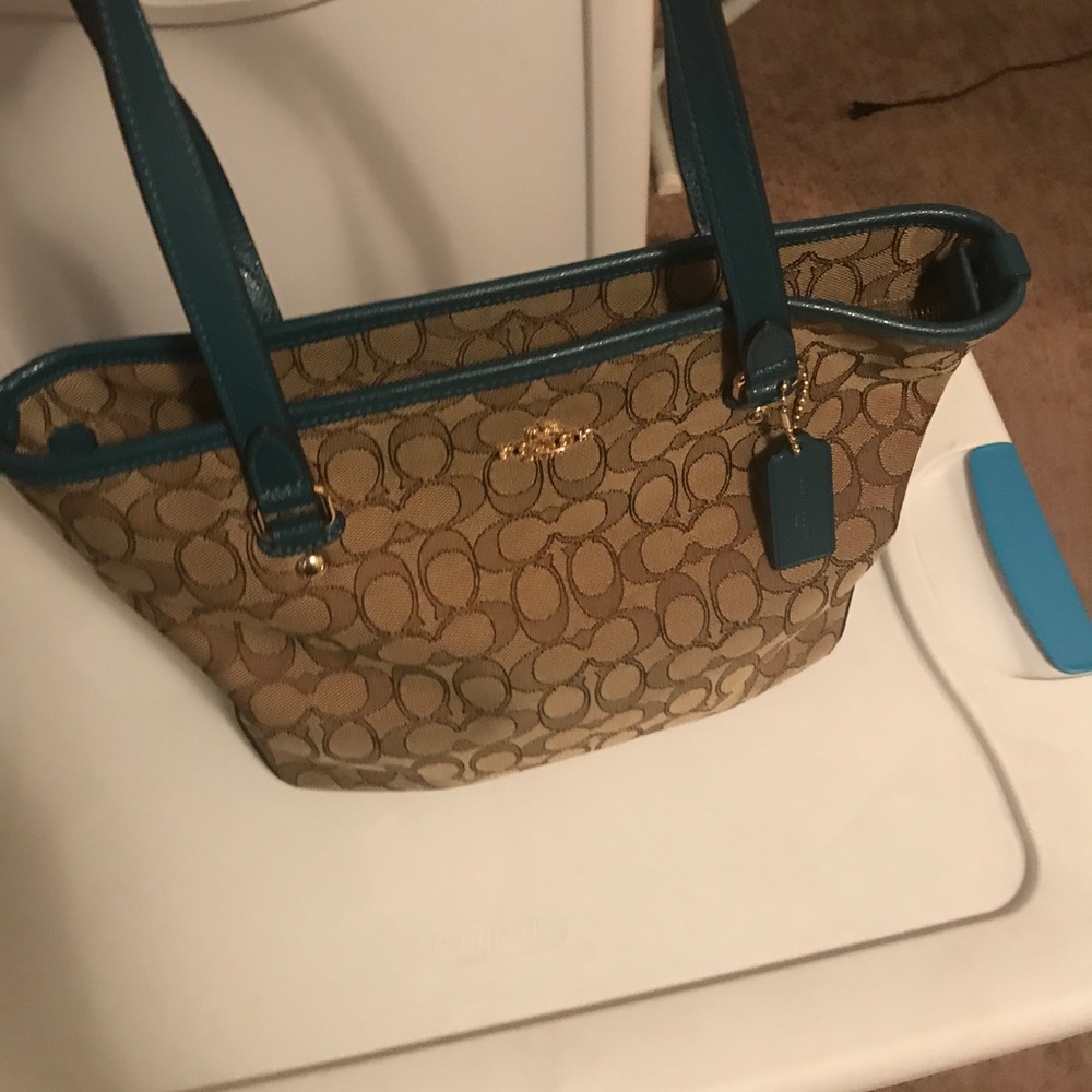 Coach Teal trimmed tote used but great condition