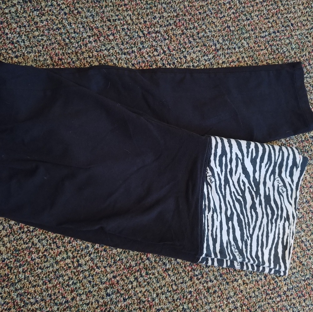 Victoria's Secret Pink yoga leggings