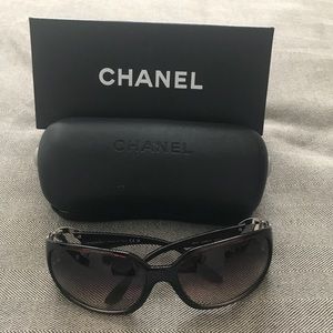 Chanel sunglasses