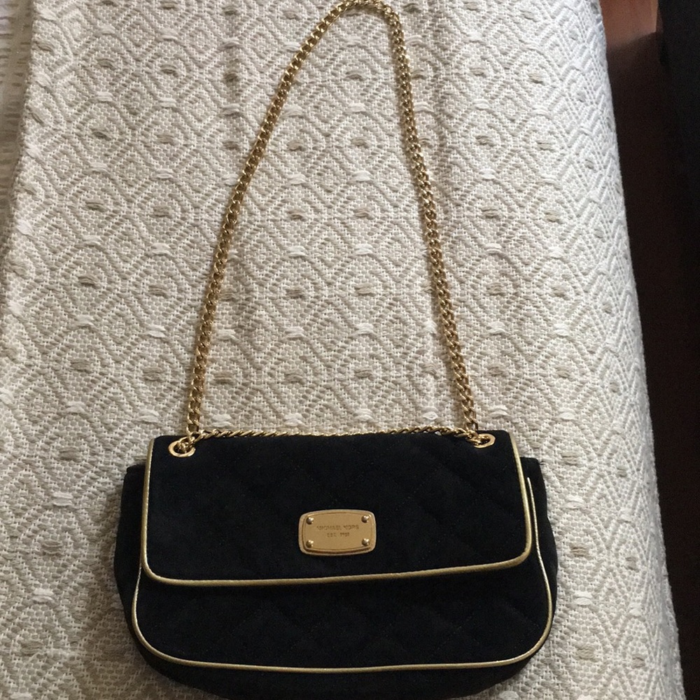 Cross body Michael Kors purse