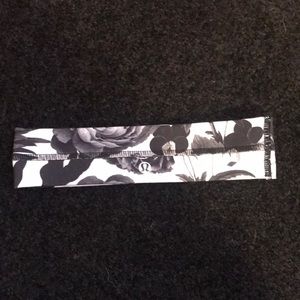 lululemon headband