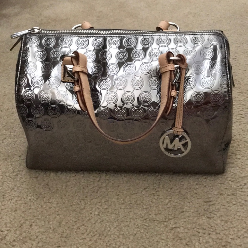 Michael Kors Monogram Purse (metallic silver)
