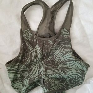 Lululemon top