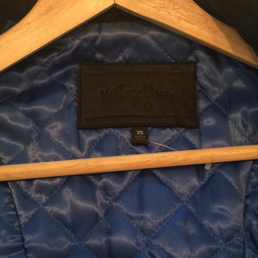 Leather jacket - Picture 2 of 4