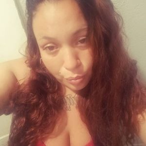 Meet your Posher, Desirae