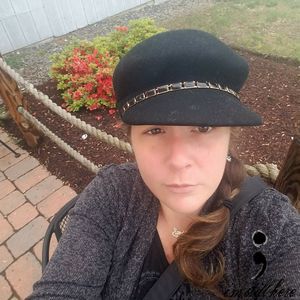 Meet your Posher, Randi