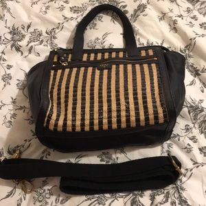 Cute small Fossil hand bag!