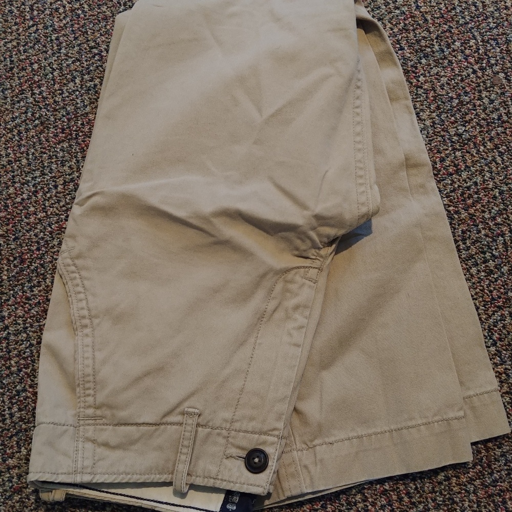 Men's AE khakis