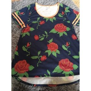 NWOT LuLaRoe Classic T