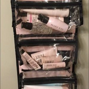 NEW Mary Kay Set