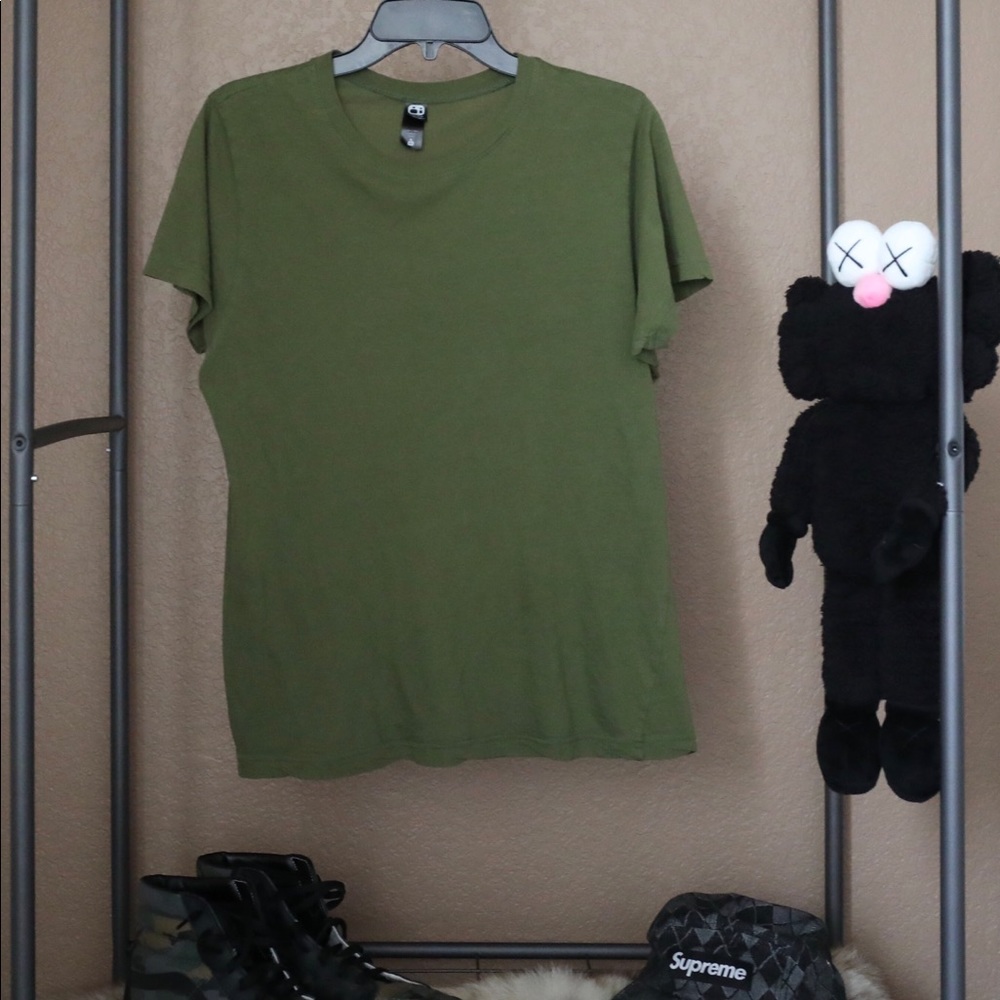 Alternative t shirt