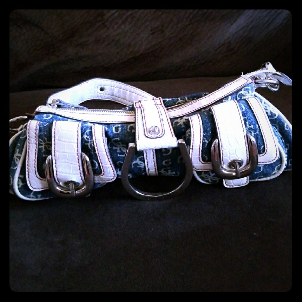 Guess purse
