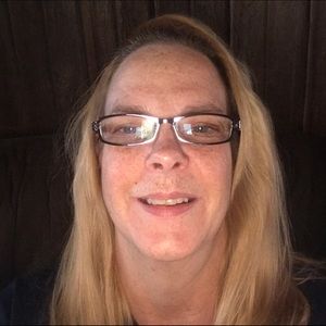 Meet your Posher, Annette