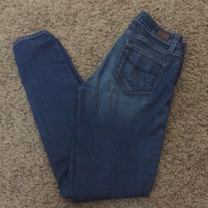 Paige Jeans Verdugo ultra skinny as 26
