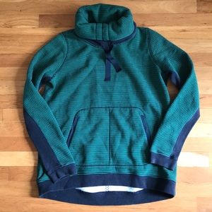 Lulu Lemon Turtleneck Sweatshirt