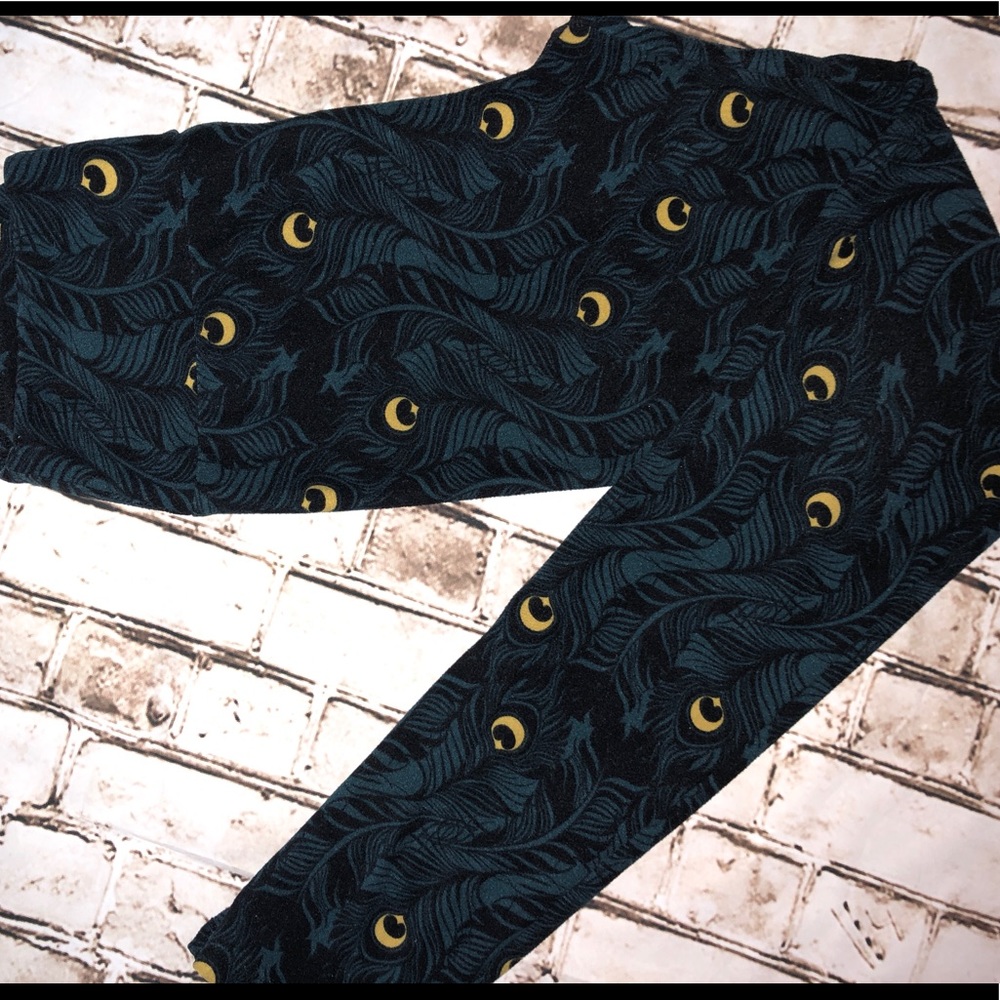 Lularoe One size peacock feather leggings