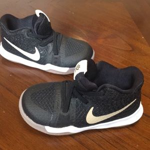 Toddler size 8 boys Nike high tops black gold