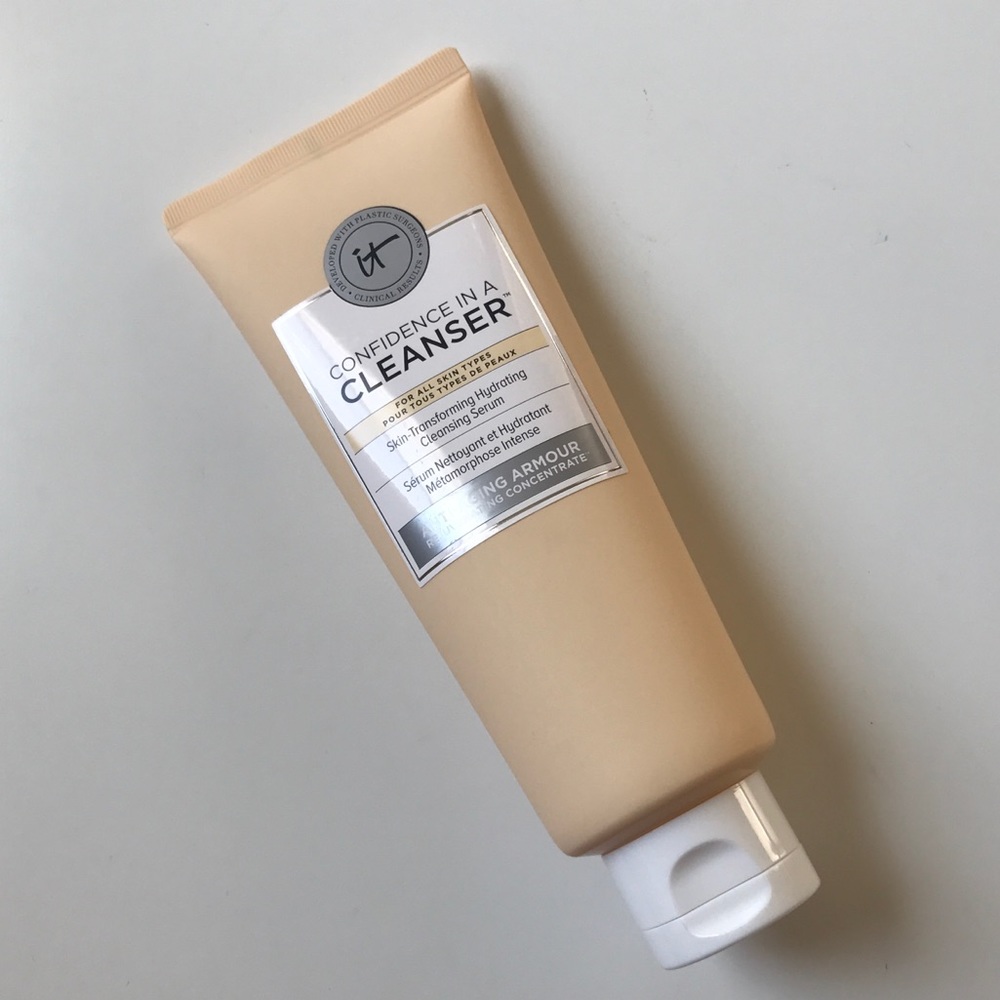 It Cosmetics Confidence in a Cleanser