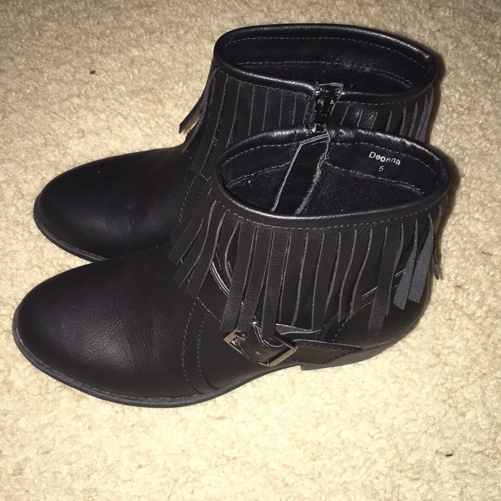 Booties! - Picture 2 of 2