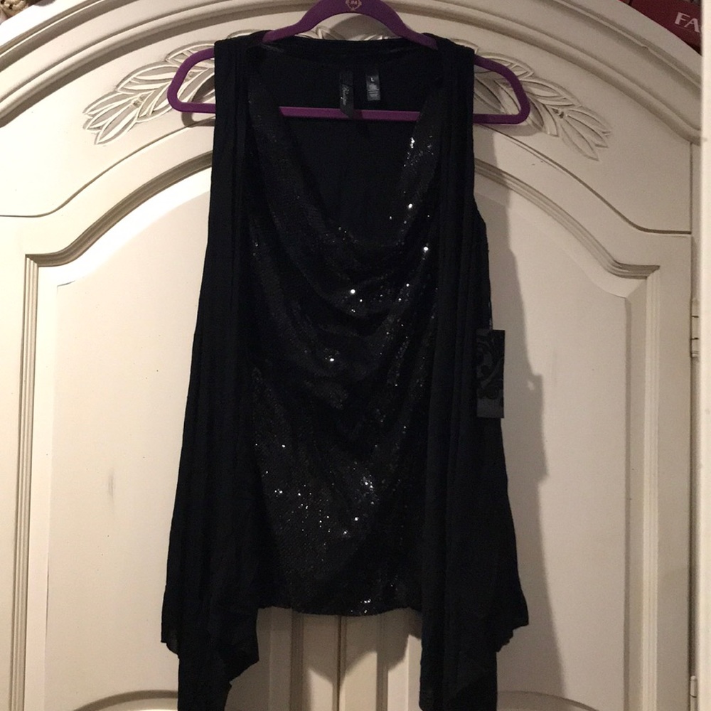 NWT Black Buckle tank with shaw
