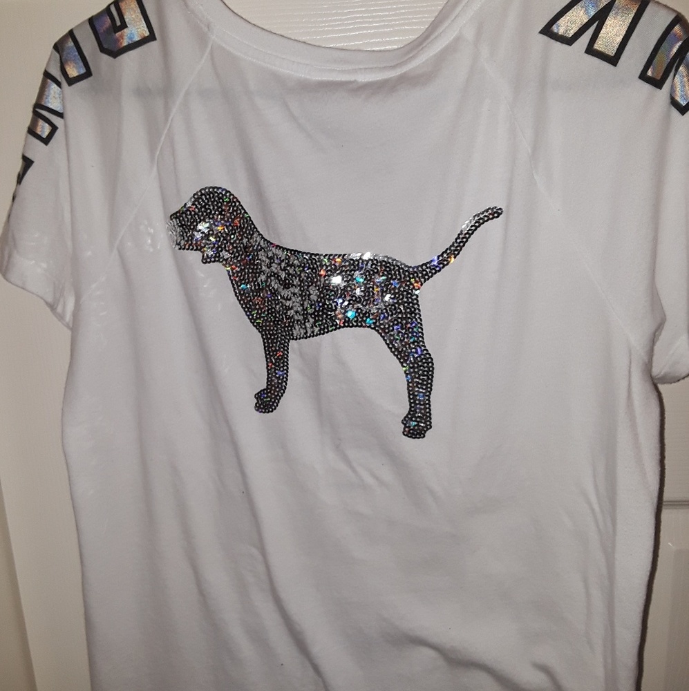 VS PINK sequined white tee!