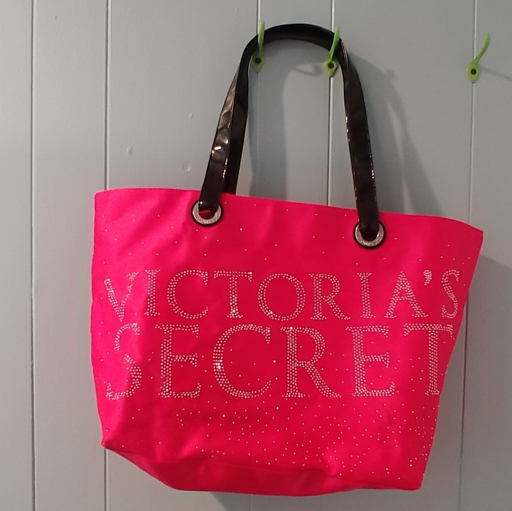 VS tote