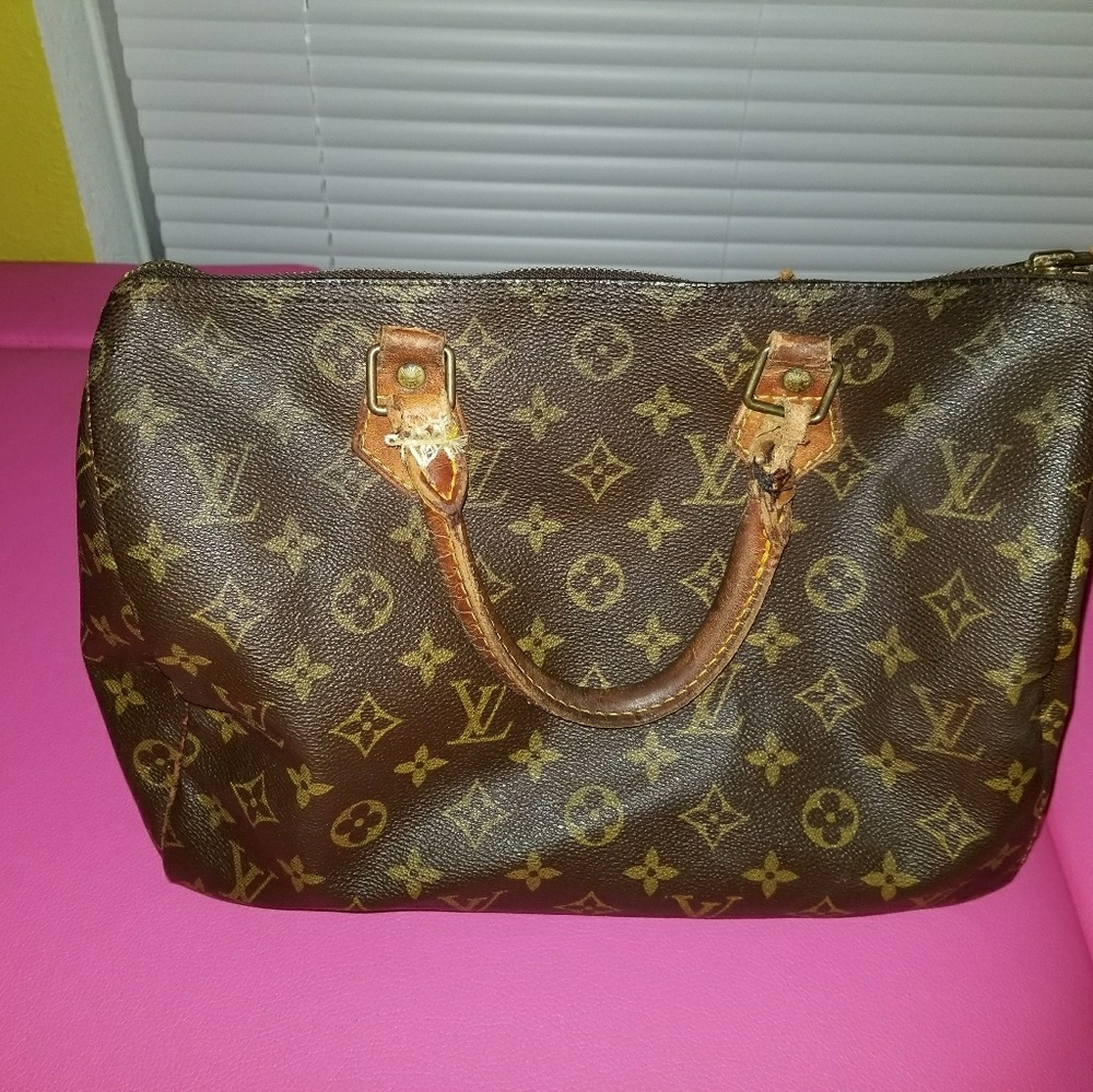 Louis Vouitton speedy