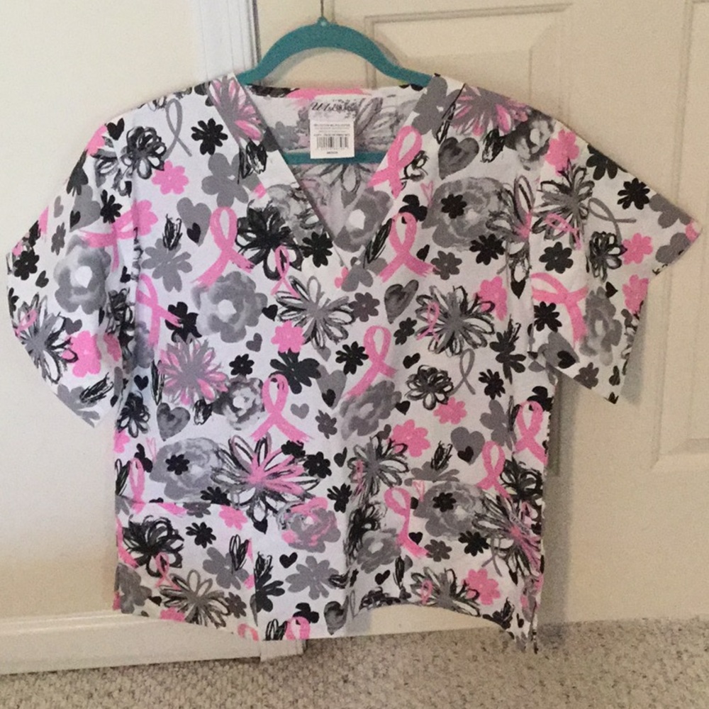USscrubs Medium Breast Cancer Awareness Top