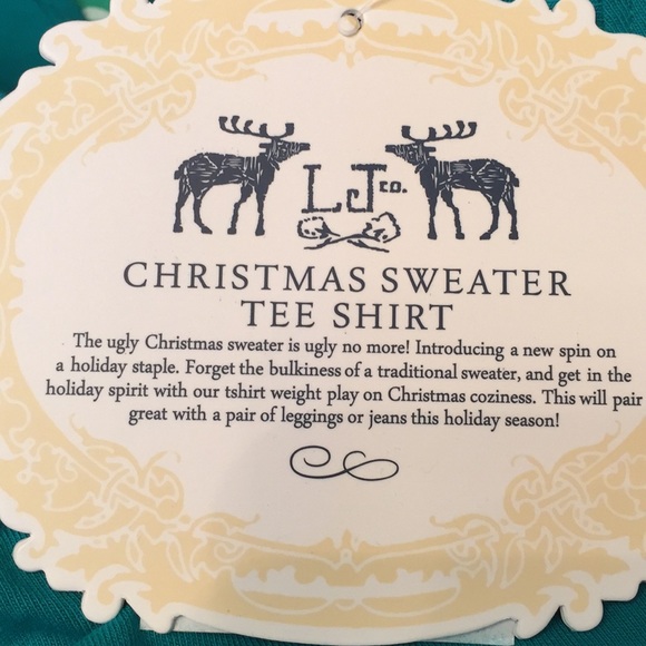 NWT SMALL Lauren James Christmas Sweater Tee - Picture 6 of 7