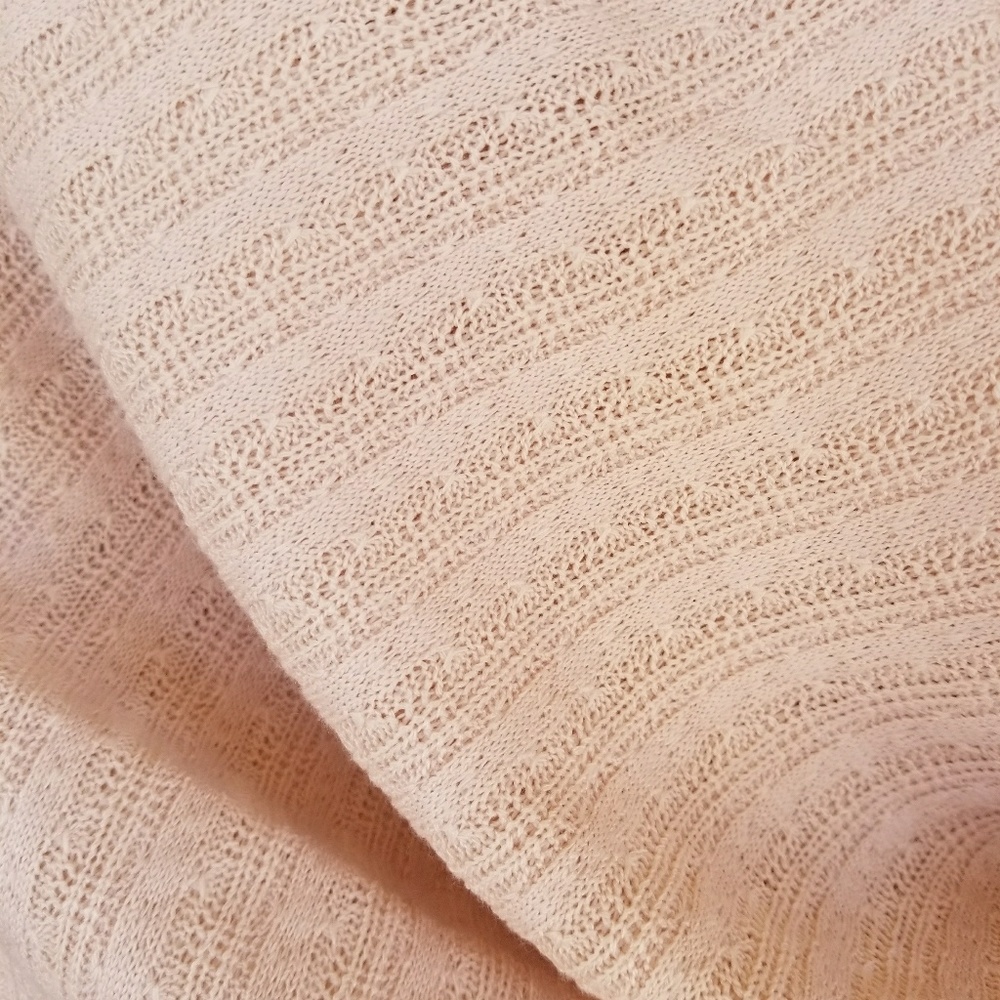 Sweater - Picture 4 of 4