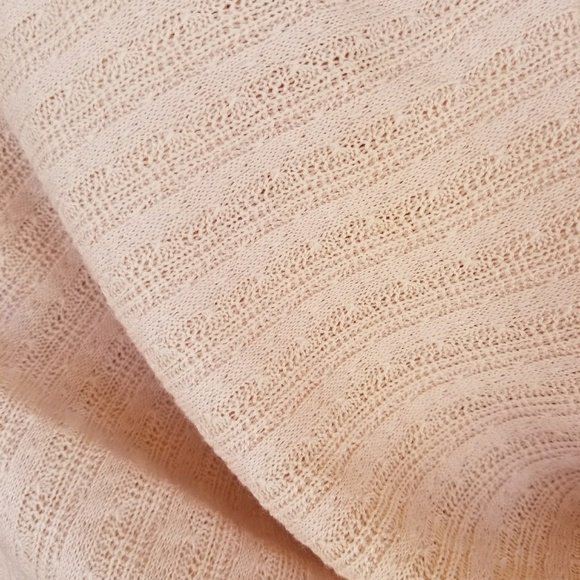 Sweater - Picture 4 of 4