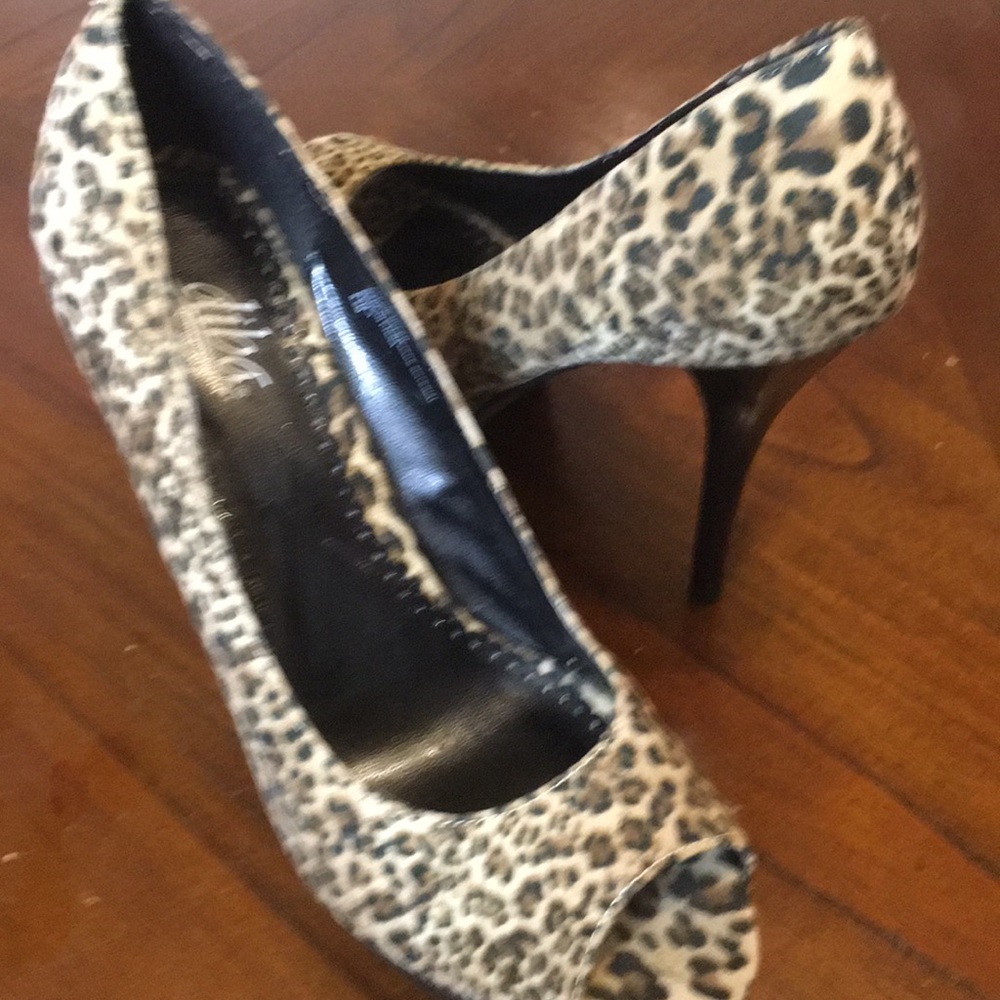Cheetah print platforms