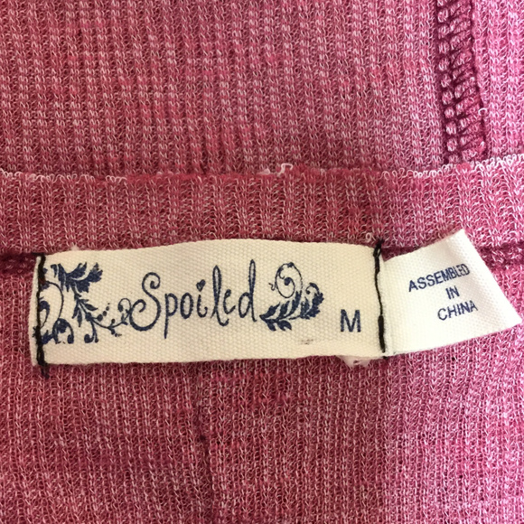 Casual Spoiled Long Sleeve Tee.  Cute cuff detail. - Picture 5 of 7