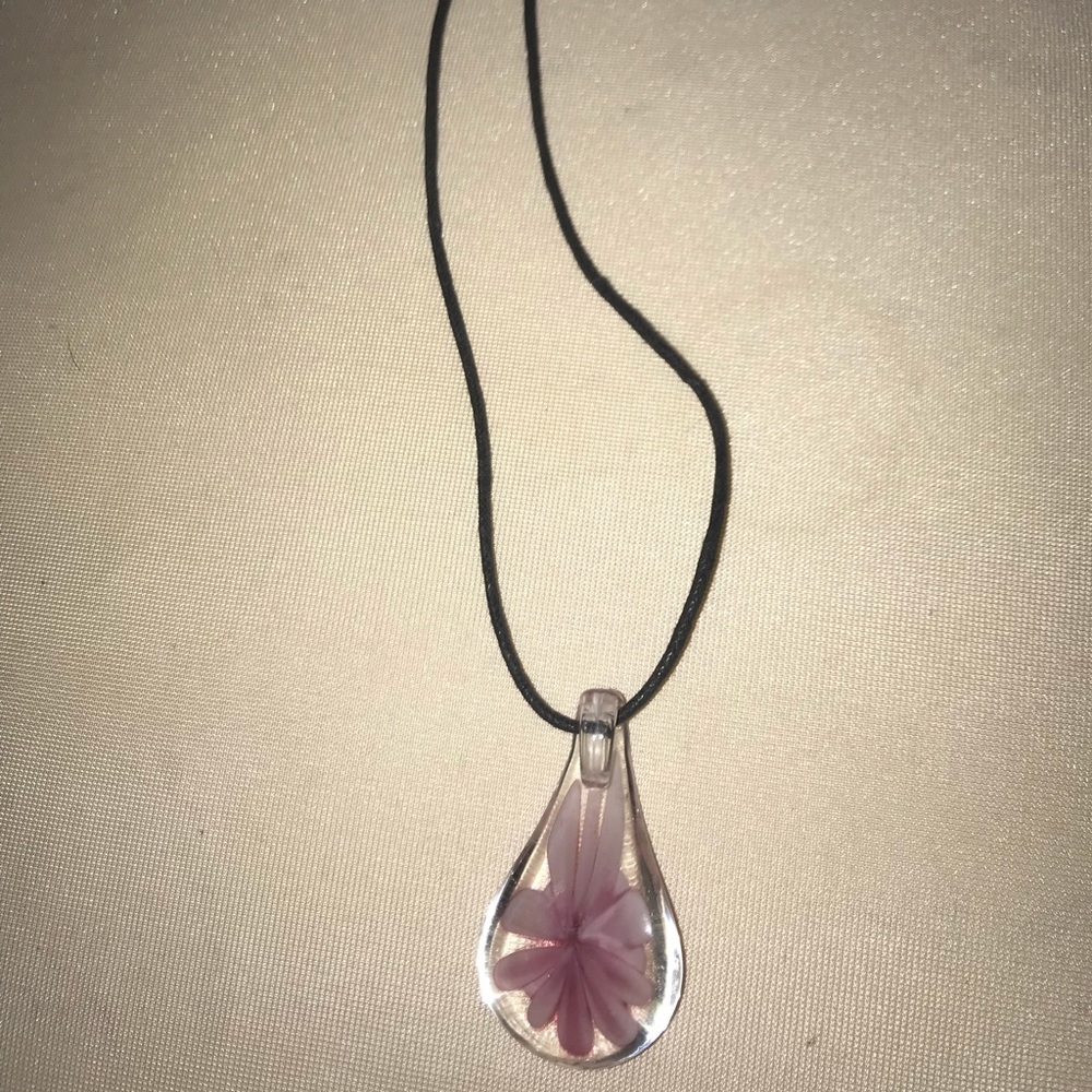 Flower pendant