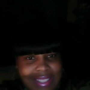 Meet your Posher, Claudia