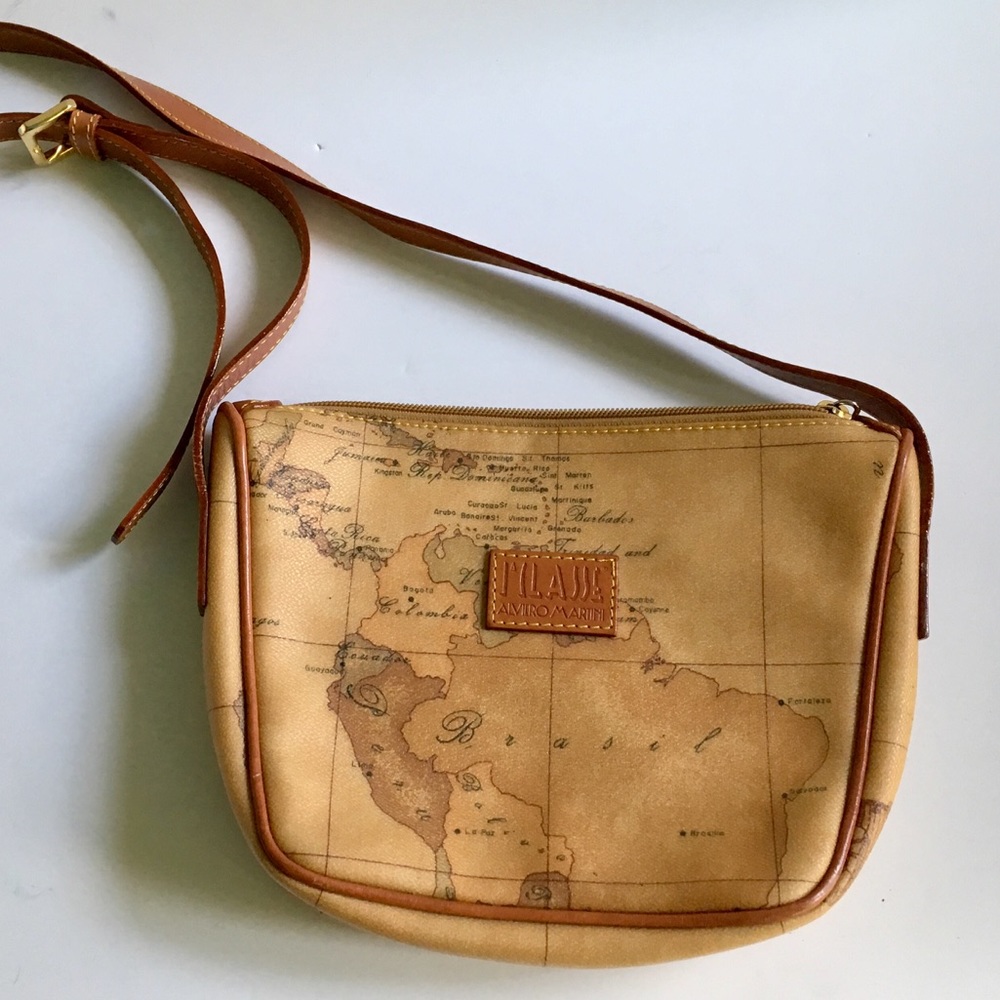Alviero Martini Prima Classe Map Bag