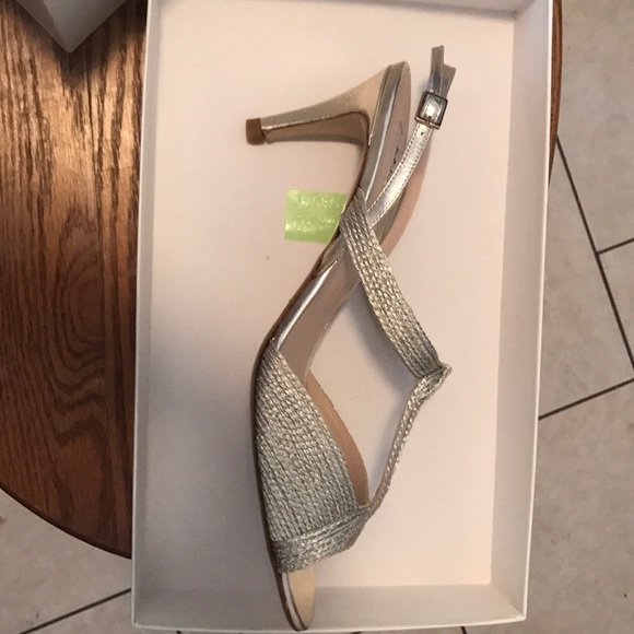 LK Bennett of London Losari shoes - Picture 2 of 4