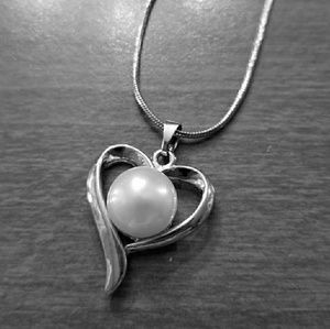 Pearl Heart Necklace