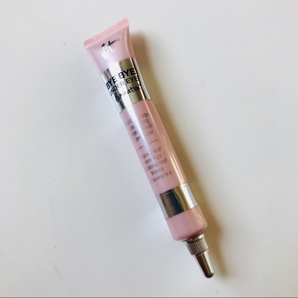 Bye Bye Under Eye Illumination Concealer