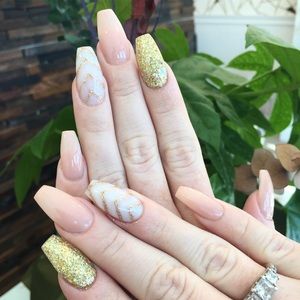 Meet your Posher, Mindy