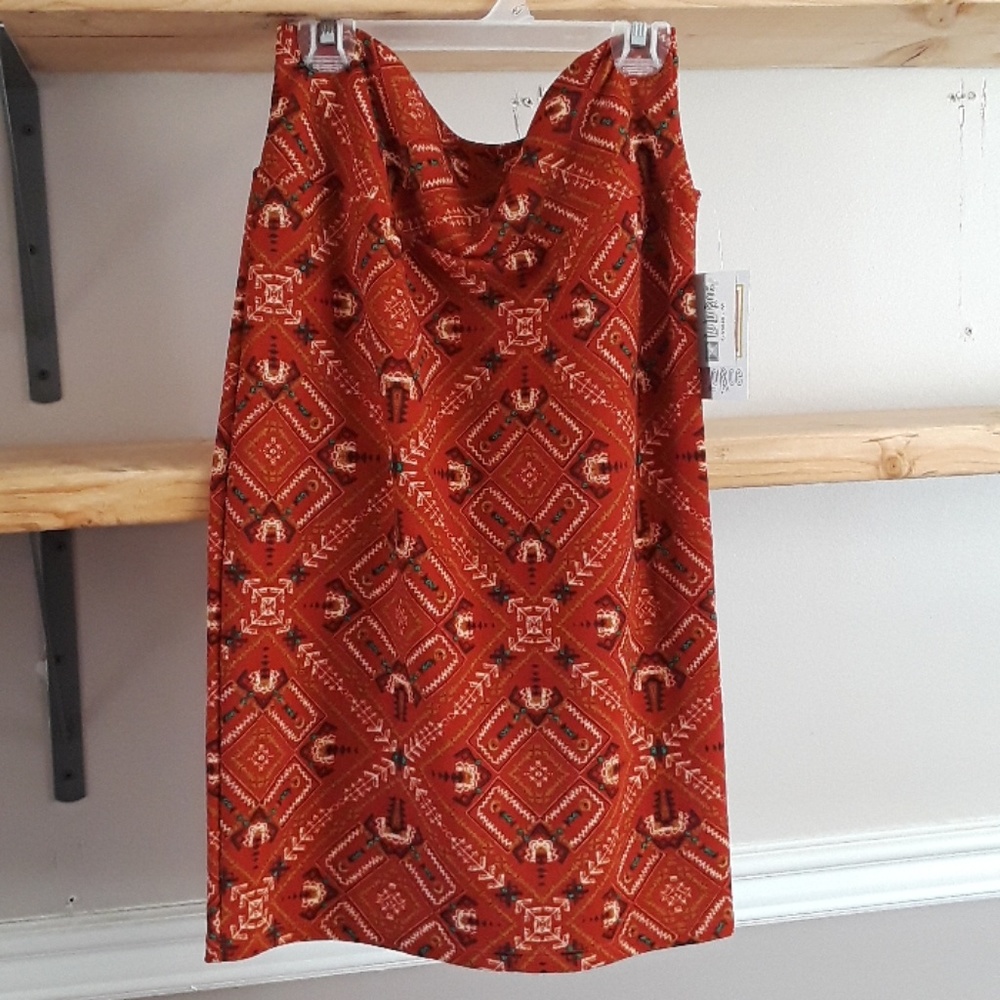 LuLaRoe Cassie Skirt (size M) BNWT