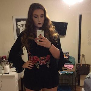 Meet your Posher, Hailey