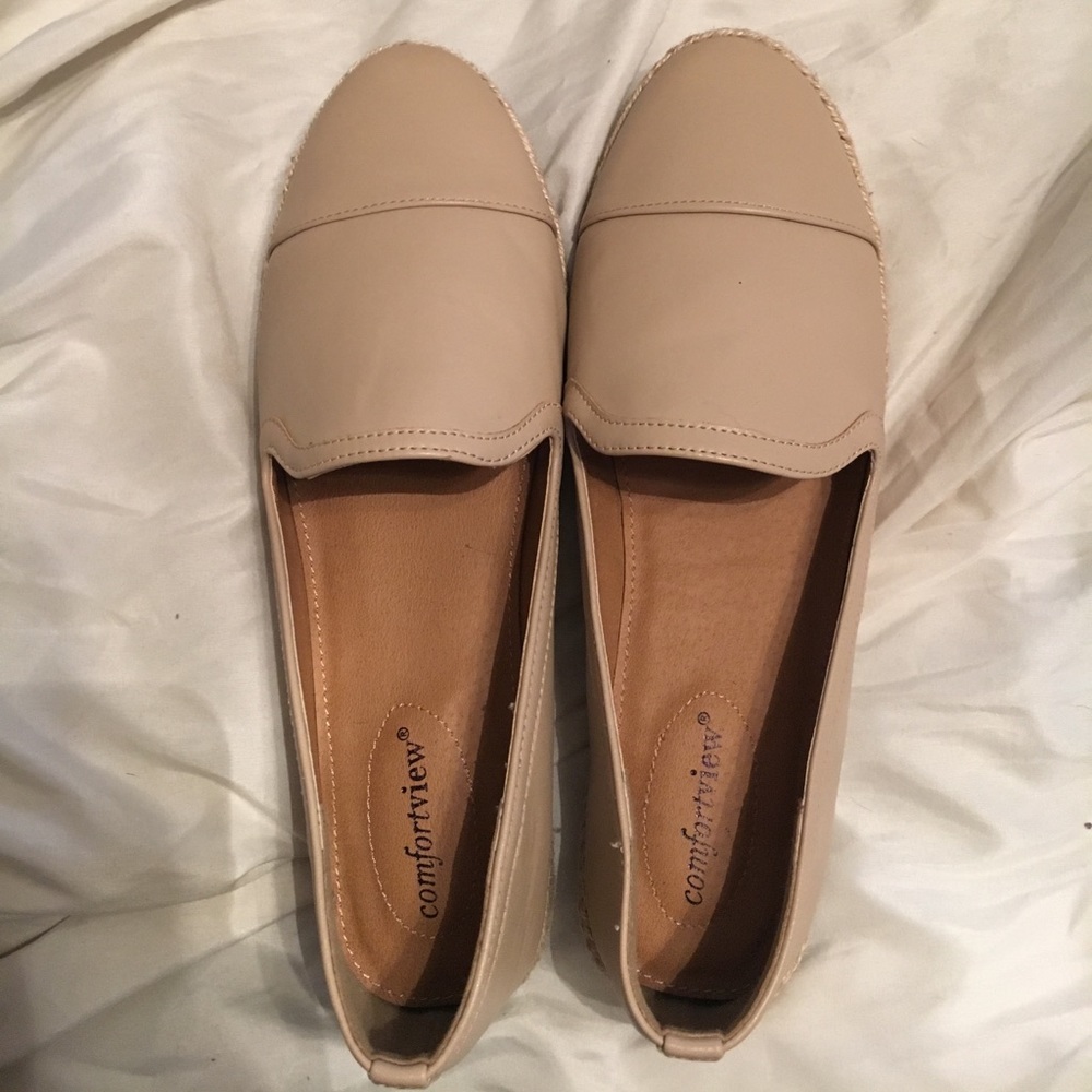Tan leather shoes
